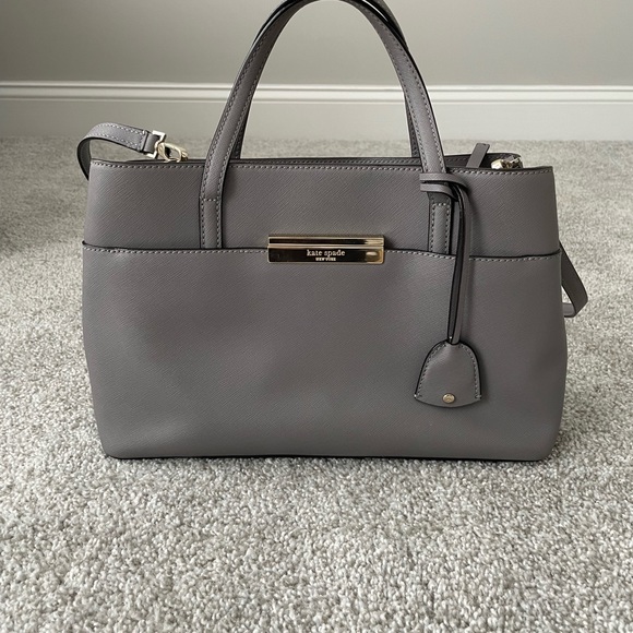 Kate Spade Tote - Picture 2 of 8
